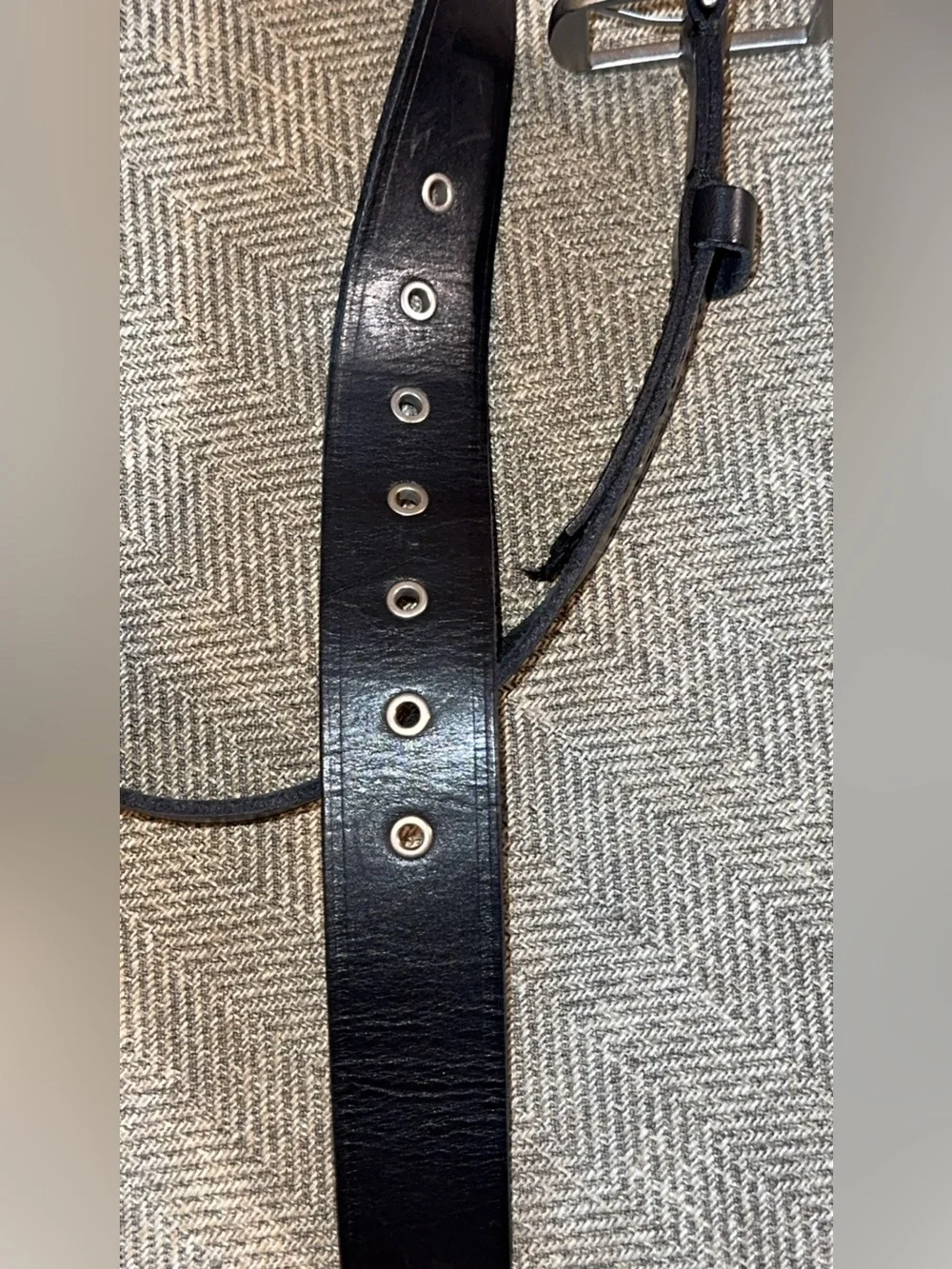 ALL SAINTS BLACK LEATHER GROMMET BELT SILVER METAL LOOP MEN ACCESSORIES
